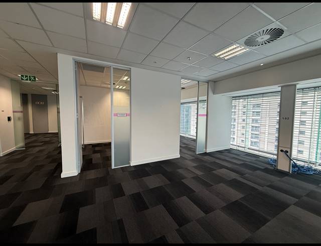 3,160M² OFFICE TO LET IN SANDTON CENTRAL